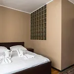 Gosciniec Exclusive ורשה