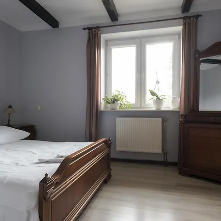 Gosciniec Exclusive בית אירוח *