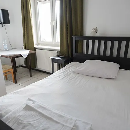 ホームステイ Gosciniec Exclusive ワルシャワ