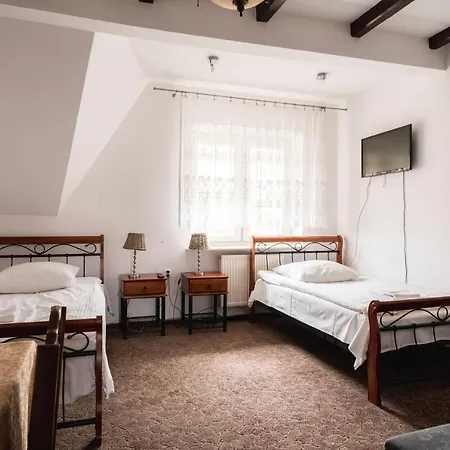 ホームステイ Gosciniec Exclusive ワルシャワ